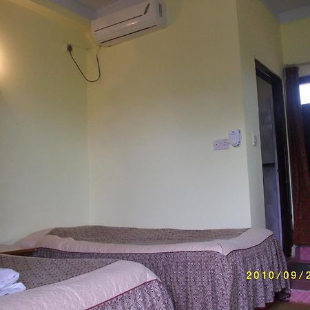 Siddhartha Guest House Rummindei Bagian luar foto