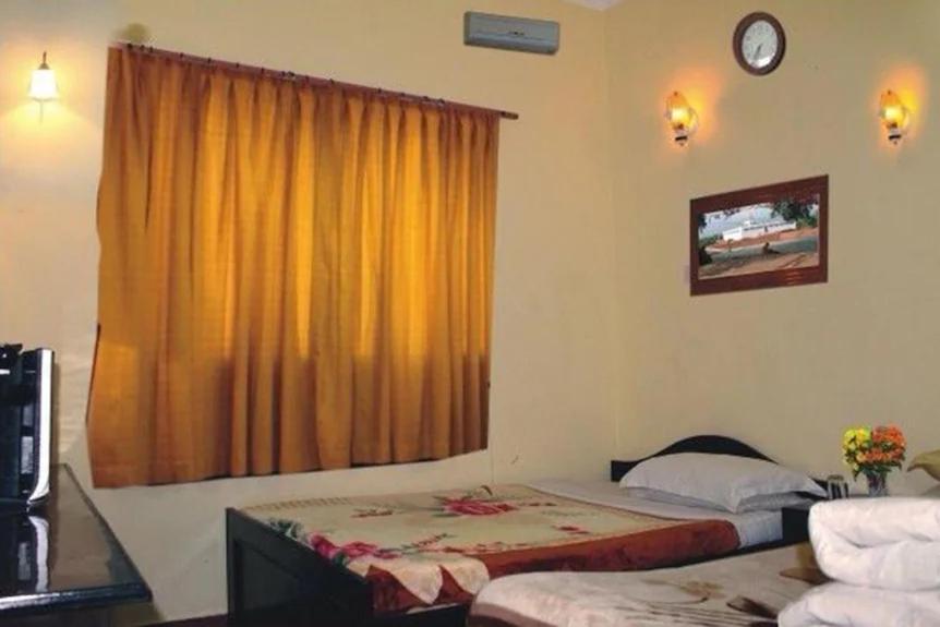 Siddhartha Guest House Rummindei Bagian luar foto